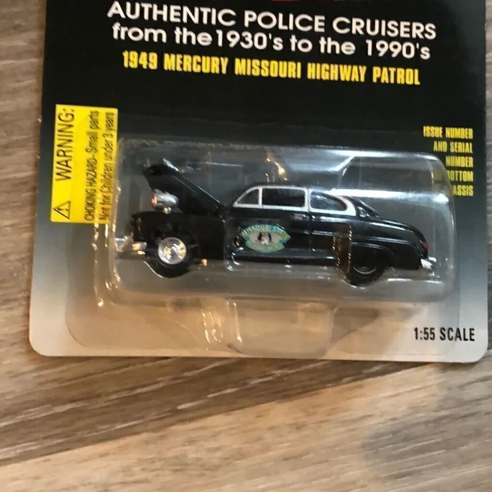 Racing Champions Police USA 49 Mercury Missouri Hwy Patrol 1:55 Scale Diecast